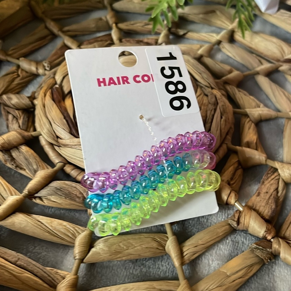 NEW Hair Coils, 3 pack.